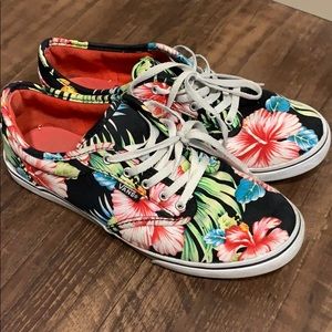 Vans Hawaiian Print